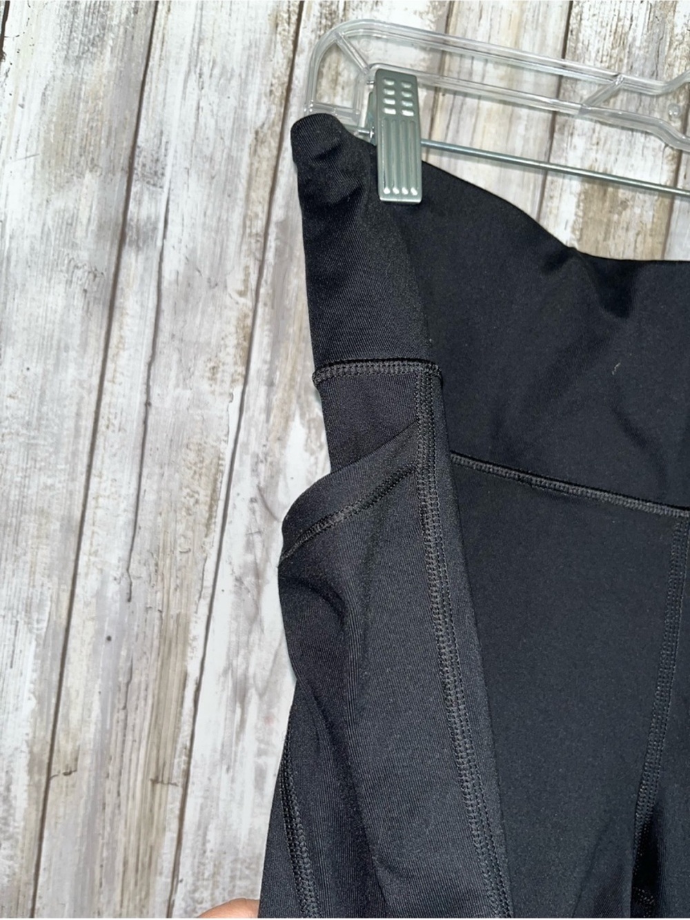 Victoria Sport High Rise Mesh Panel Leggings XL Black Cropped Workout - Picture 4 of 6